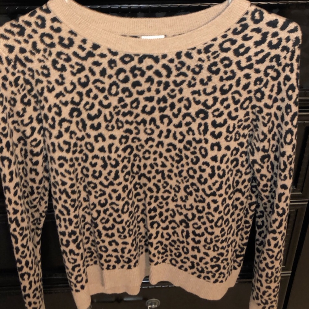 Leopard sweater